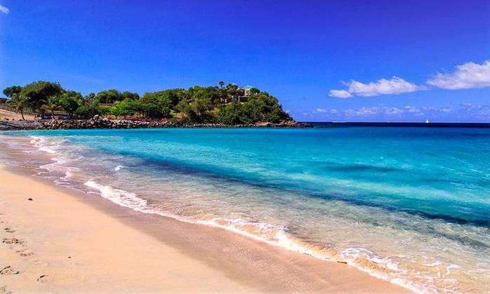 Friar's Bay beach in St. Martin