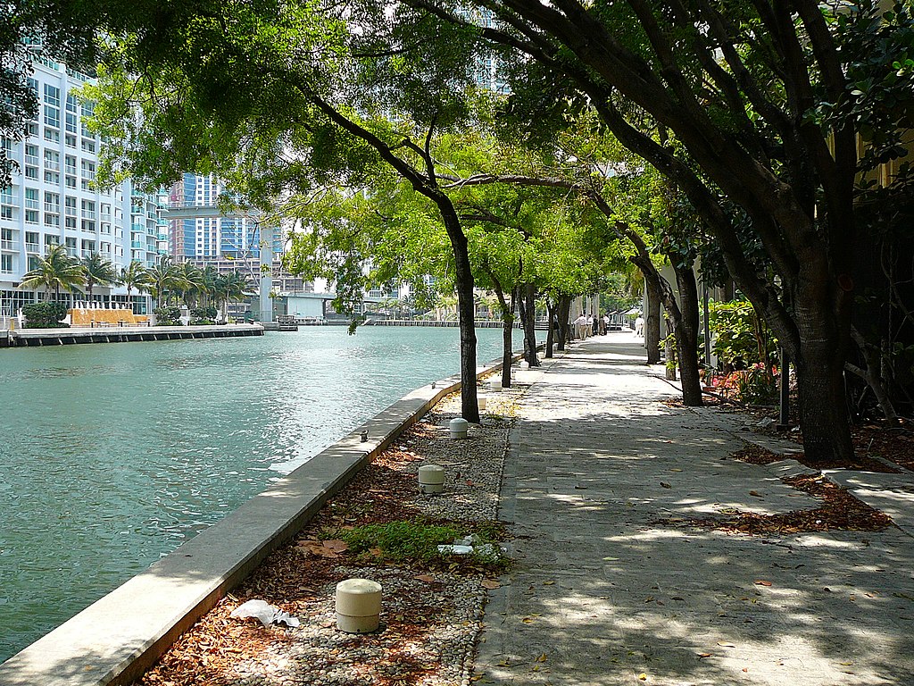 Miami_Riverwalk